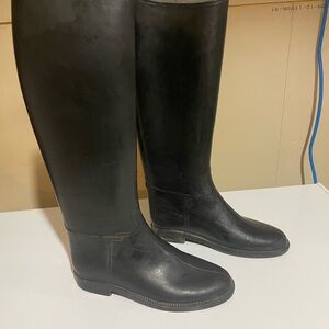 Black Tall Stable Boots